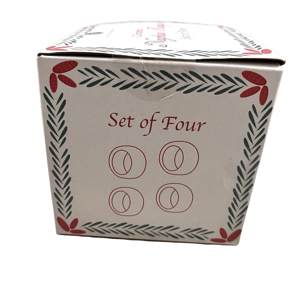NEW Wild Eye Designs Ceramic Wreath Holiday Napkin Rings Set of Four - Picture 2 of 6